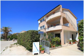 Apartments by the sea Rogoznica - 1089